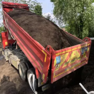 Loose Loads of PAS100 Compost.